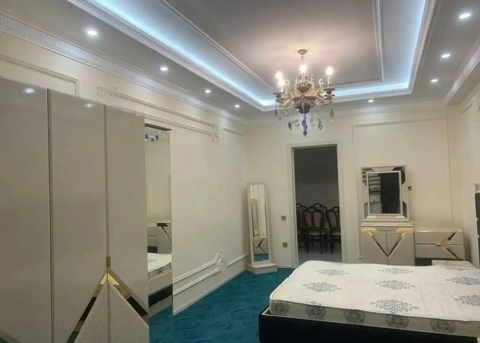 3-комн. квартира, 6 этаж, 117м², Пединистут Рестарани Сафо