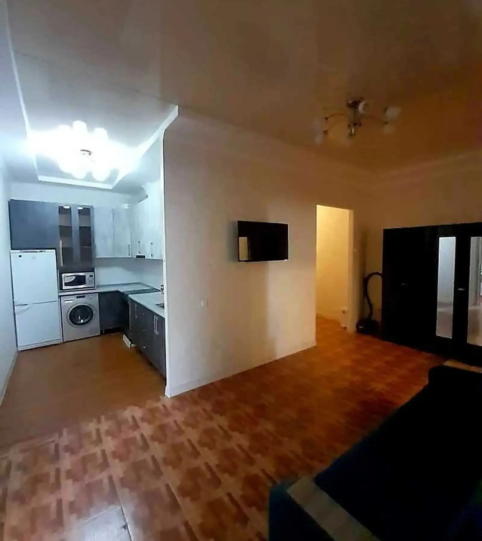 3-комн. квартира, 6 этаж, 95м², Мединститут