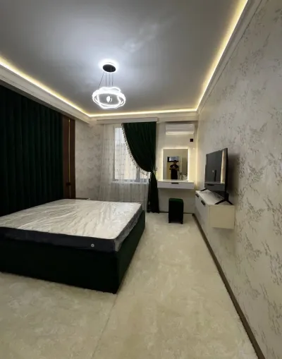 2-комн. квартира, 12 этаж, 79 м², Шохмансур