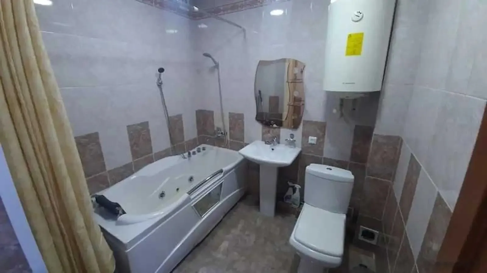 3-комн. квартира, 9 этаж, 150м², Вазорати мудофиа