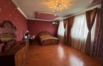 3-комн. квартира, 5 этаж, 140м², шохмансур