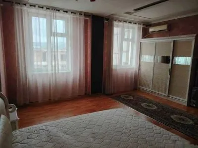 2-комн. квартира, 10 этаж, 110м², И Сомони