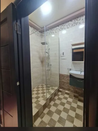 2-комн. квартира, 12 этаж, 65м², шохмансур
