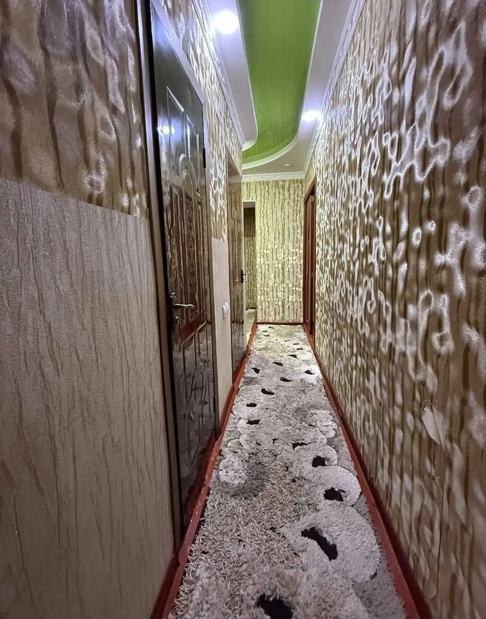 3-комн. квартира, 3 этаж, 80м², Сино