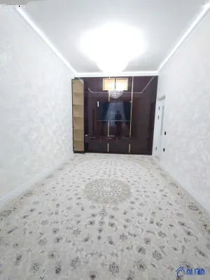 3-комн. квартира, 5 этаж, 68 м², сино