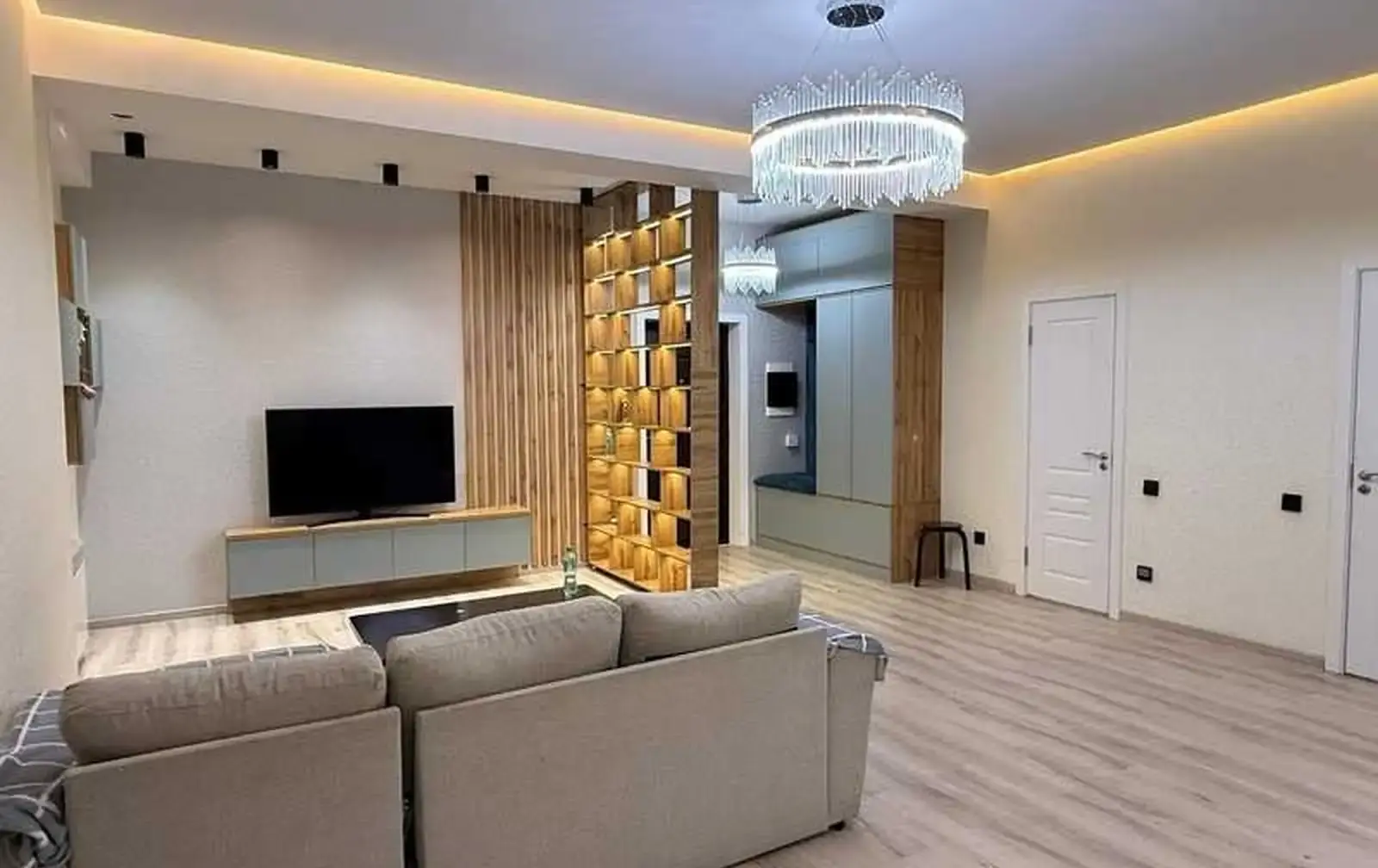 3-комн. квартира, 8 этаж, 105м², Стадион Спартак Роддом -1