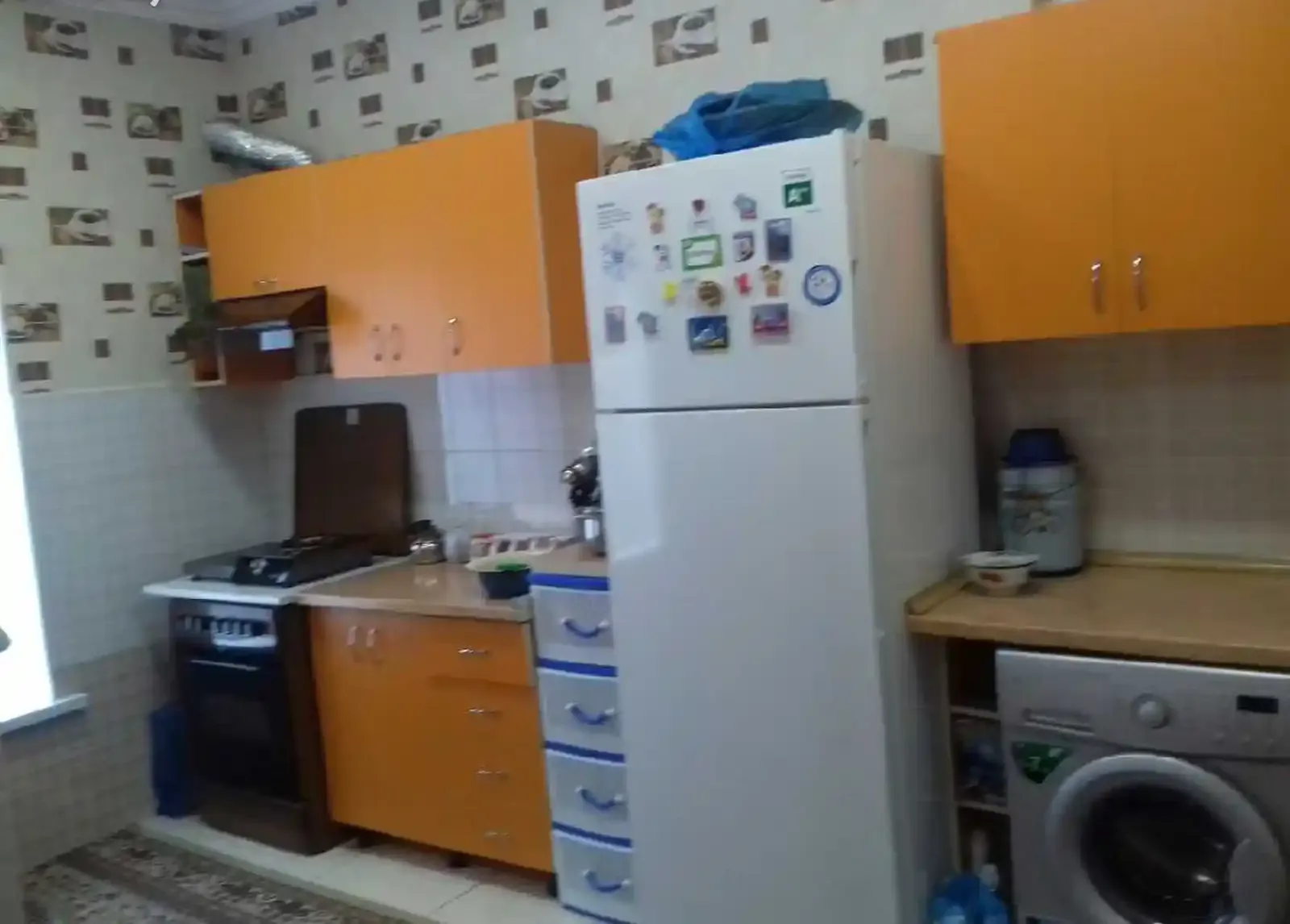 2-этажный, 8 комнатный дом, 300 м² м², 1-Роддом