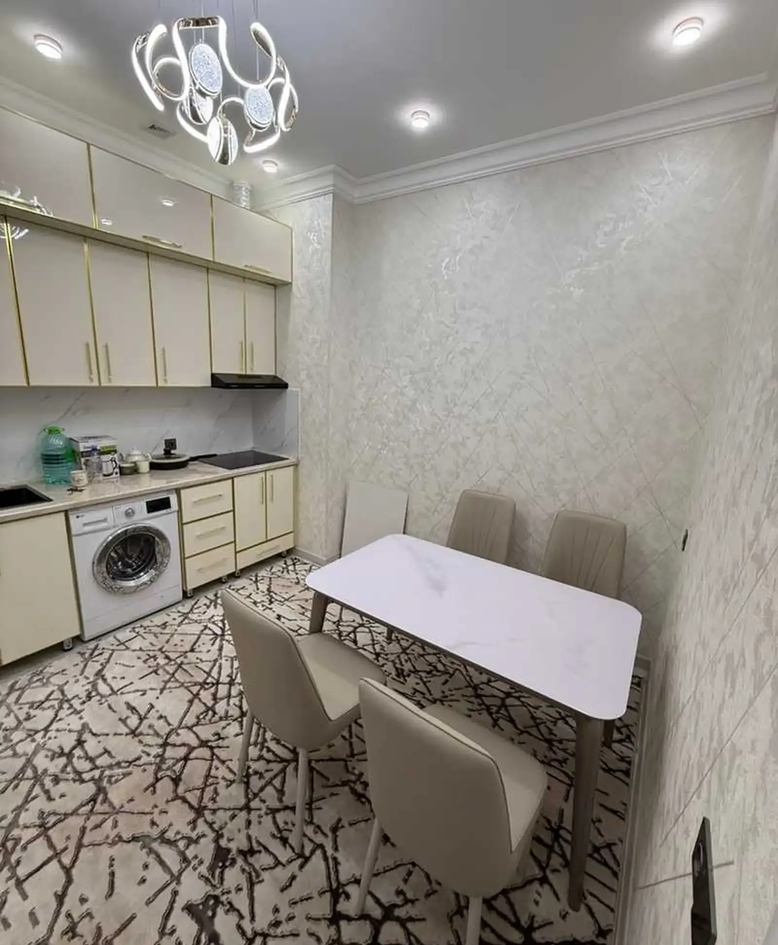 2-комн. квартира, 6 этаж, 75м², Пединститут Доми Сафо
