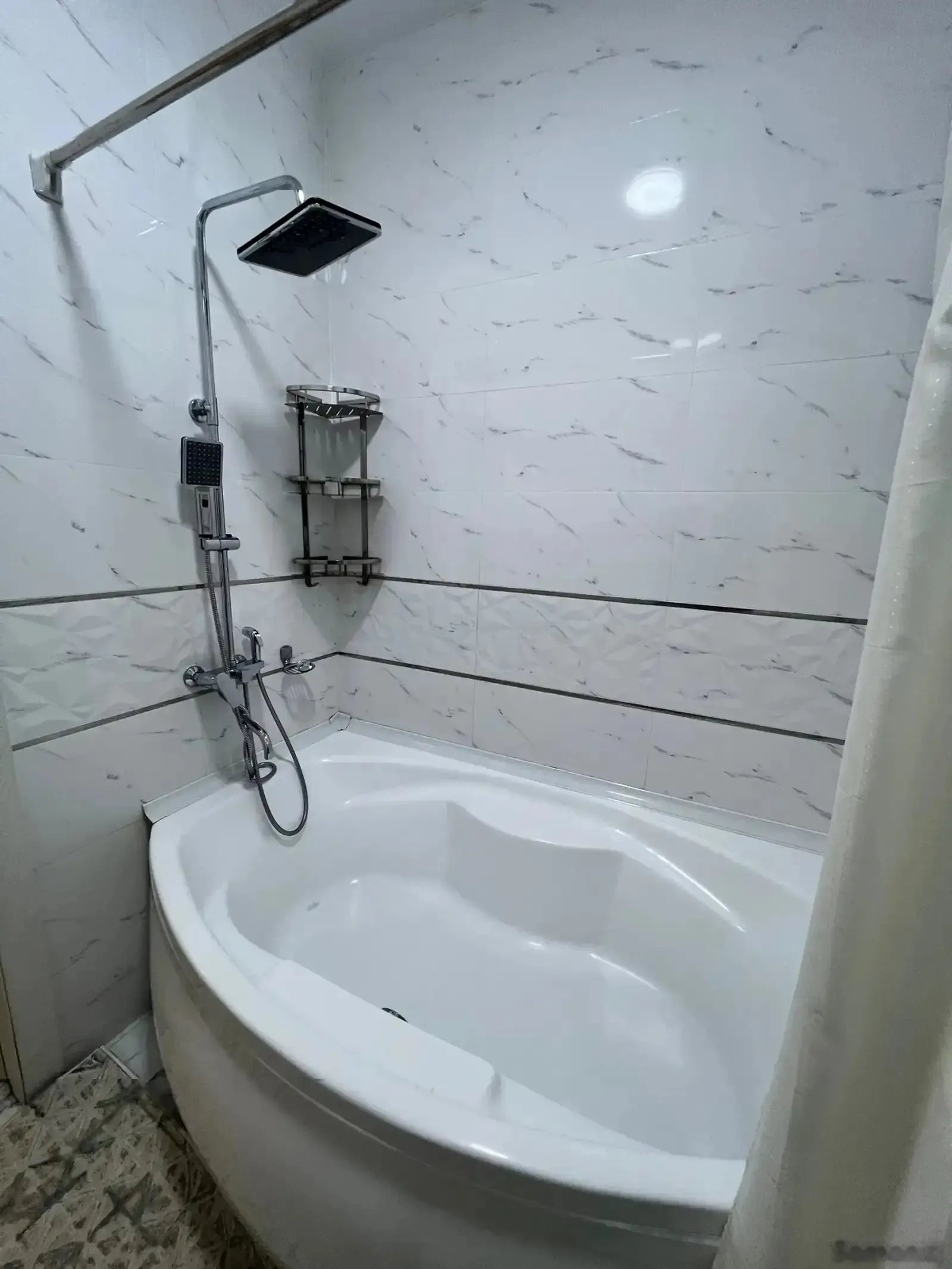 2-комн. квартира, 10 этаж, 80м², Сомони
