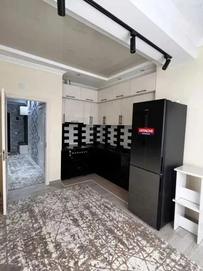 2-комн. квартира, 3 этаж, 60м², шохмансур гуляголд