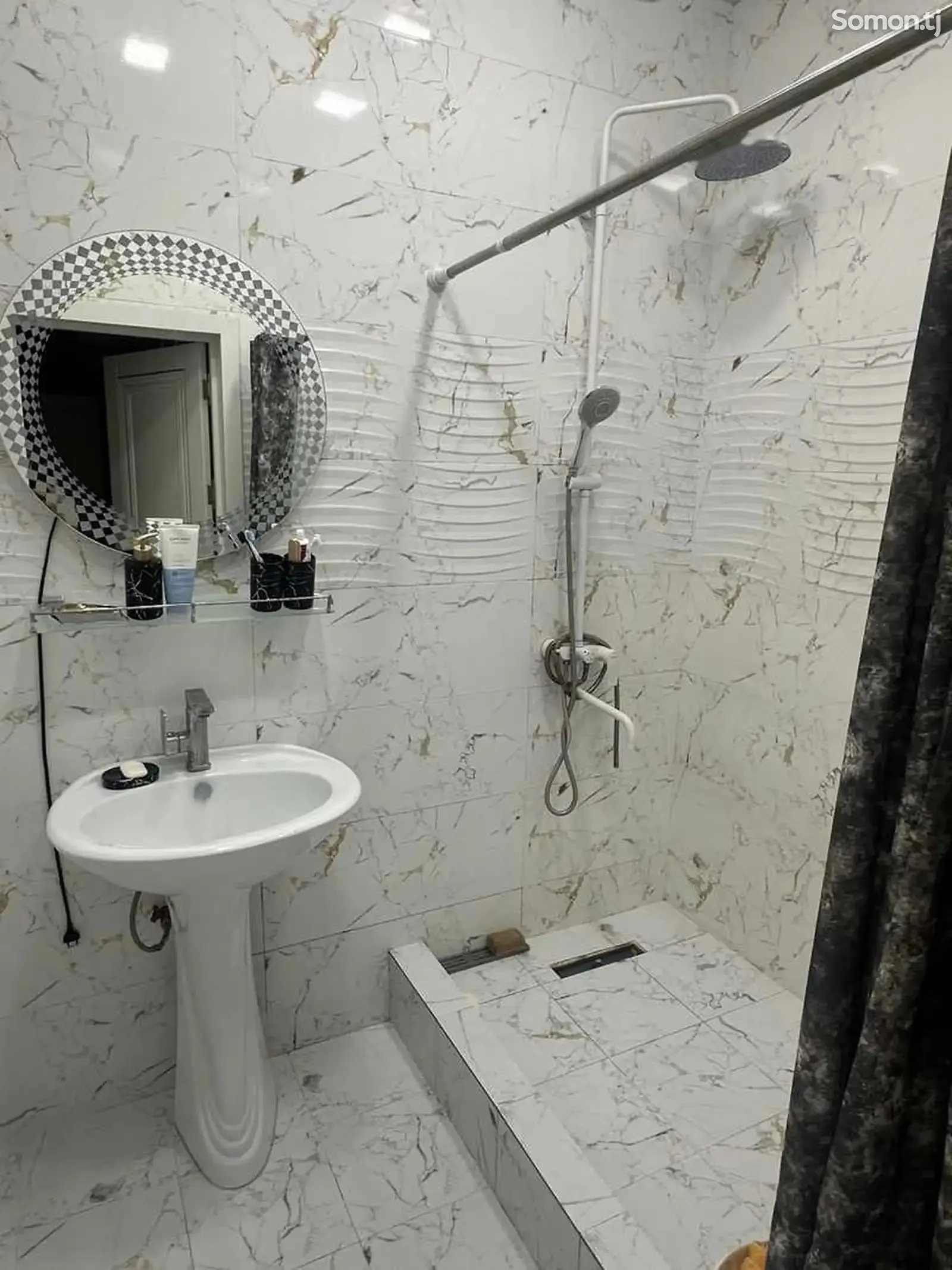 2-комн. квартира, 4 этаж, 92м², Скорая больница, Айни