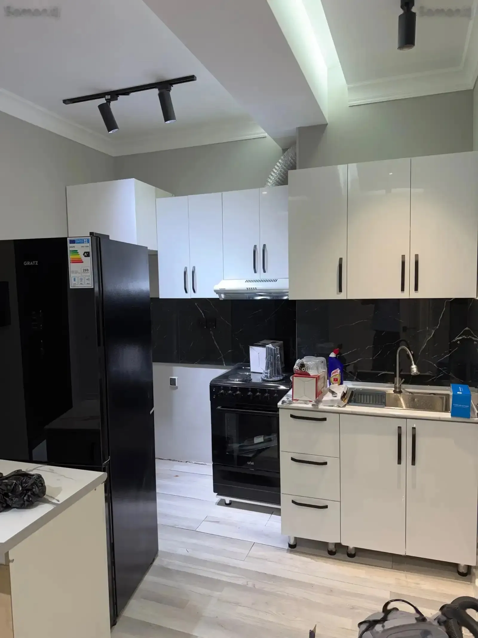2-комн. квартира, 11 этаж, 83 м², 102 мкр. рубаруи Шахриëр