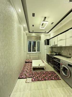 2-комн. квартира, 3 этаж, 80 м², сино