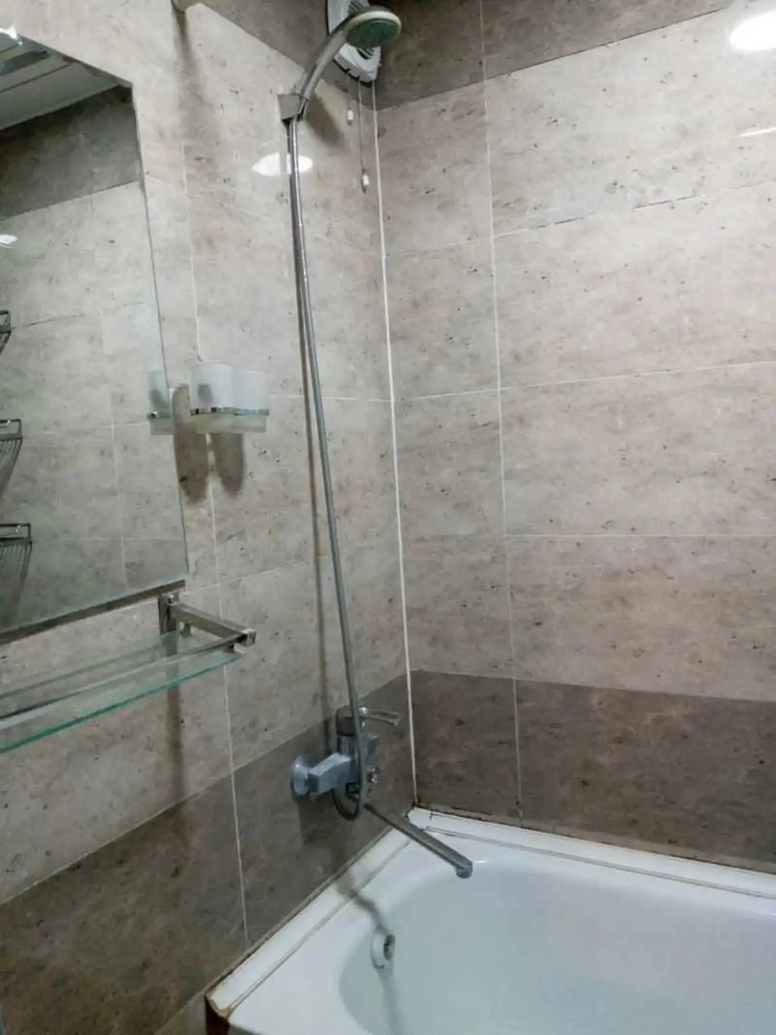 3-комн. квартира, 2 этаж, 80м², Аэропорт