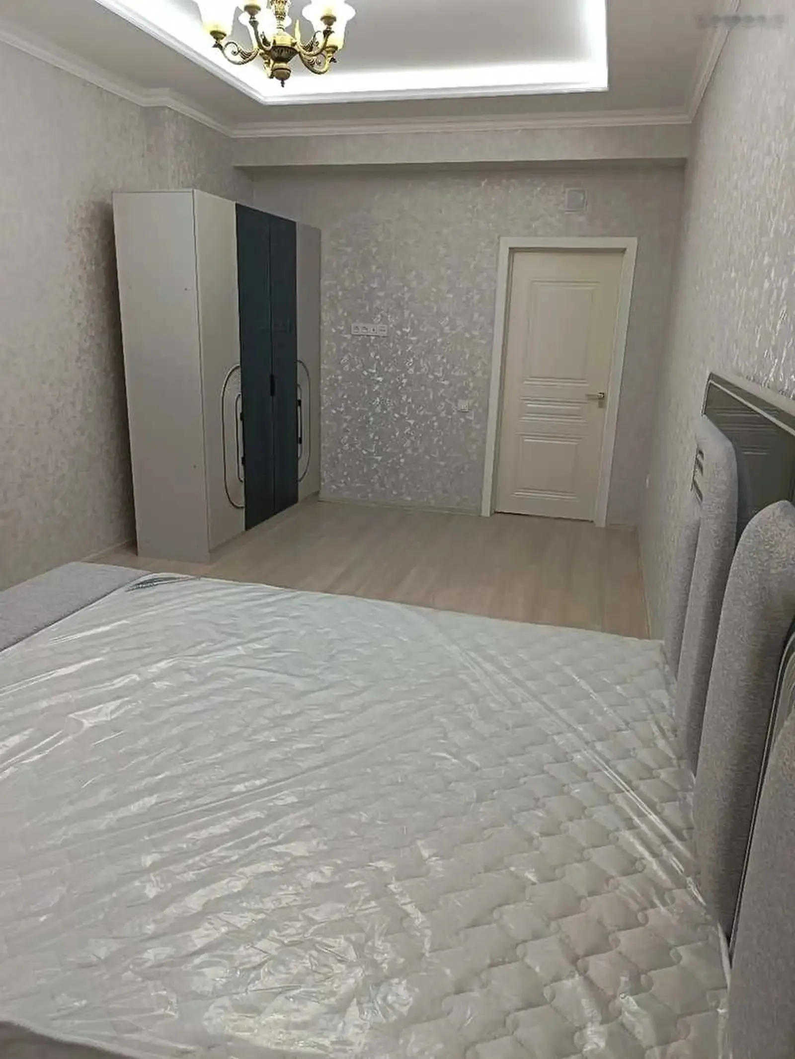 2-комн. квартира, 21 этаж, 92м², ориентир Hilton