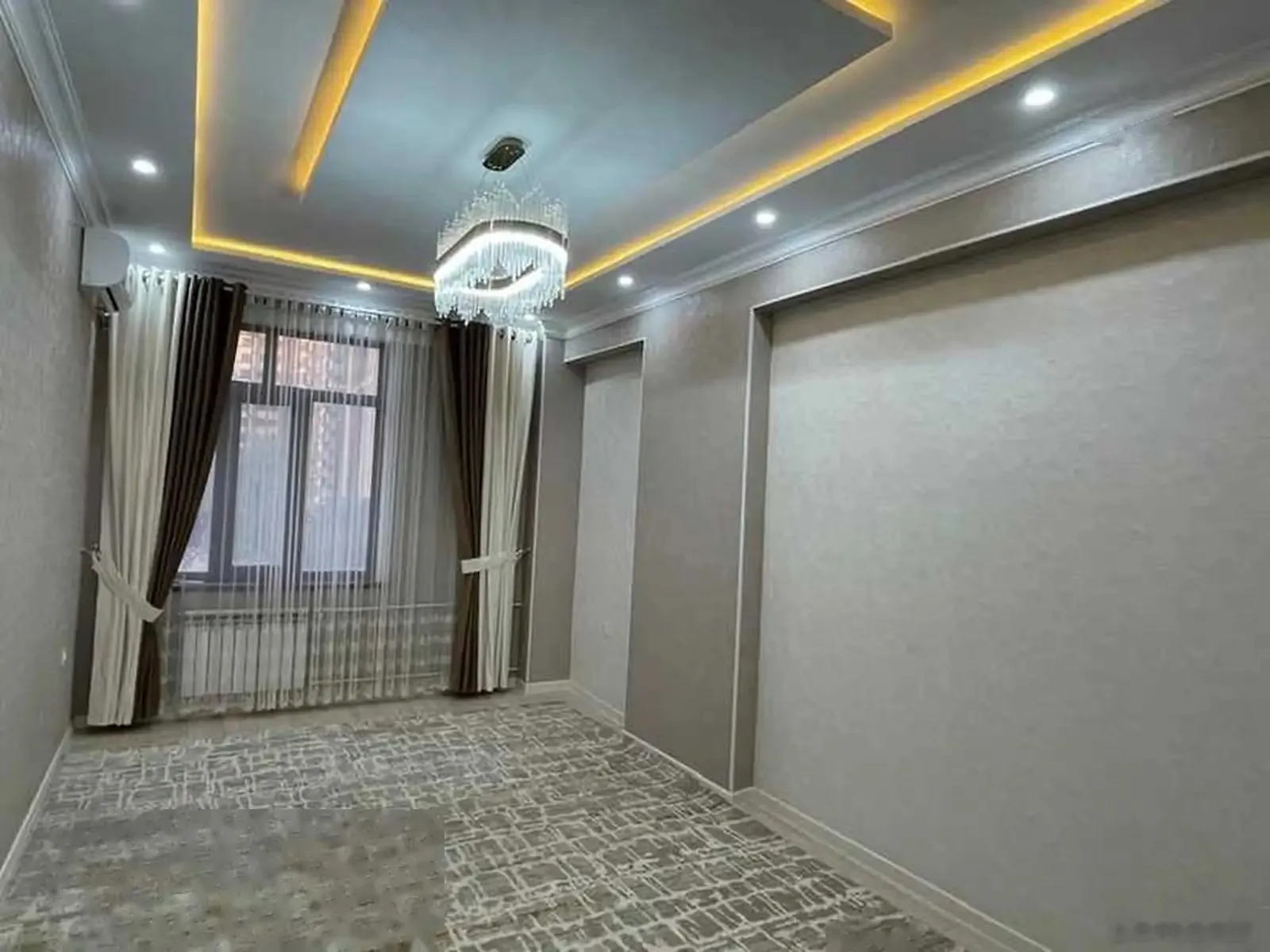 3-комн. квартира, 5 этаж, 105м², Дом печат