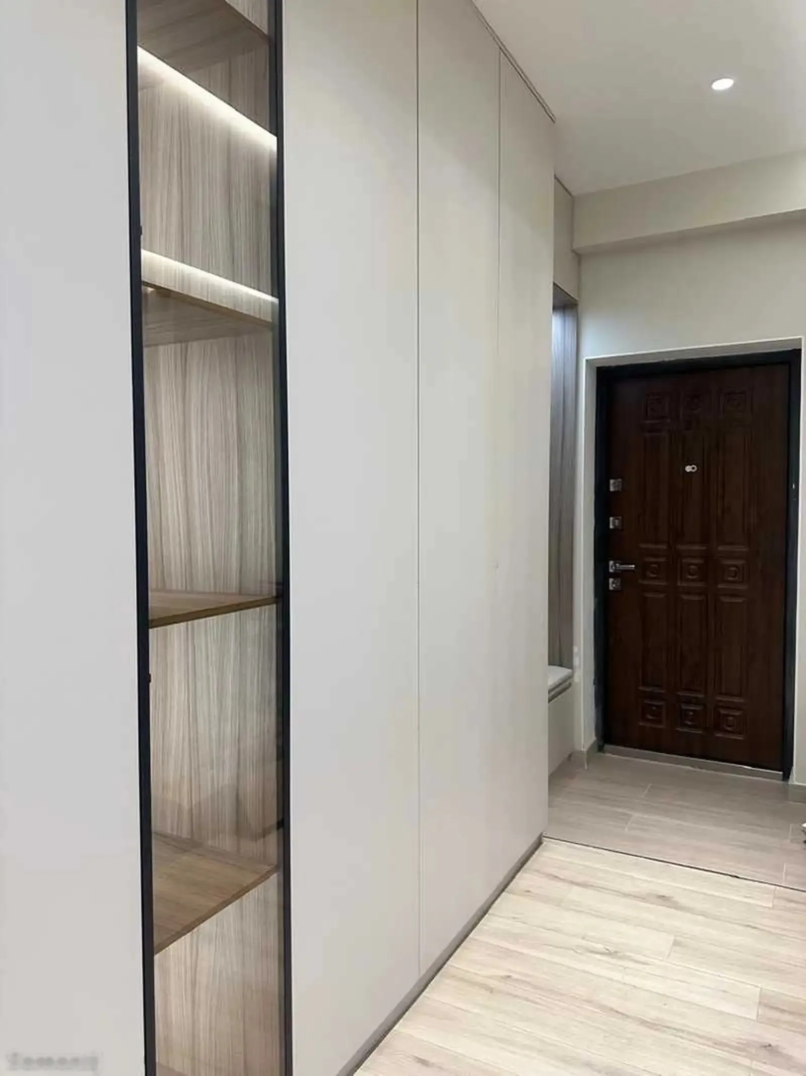 2-комн. квартира, 8 этаж, 68м², овир