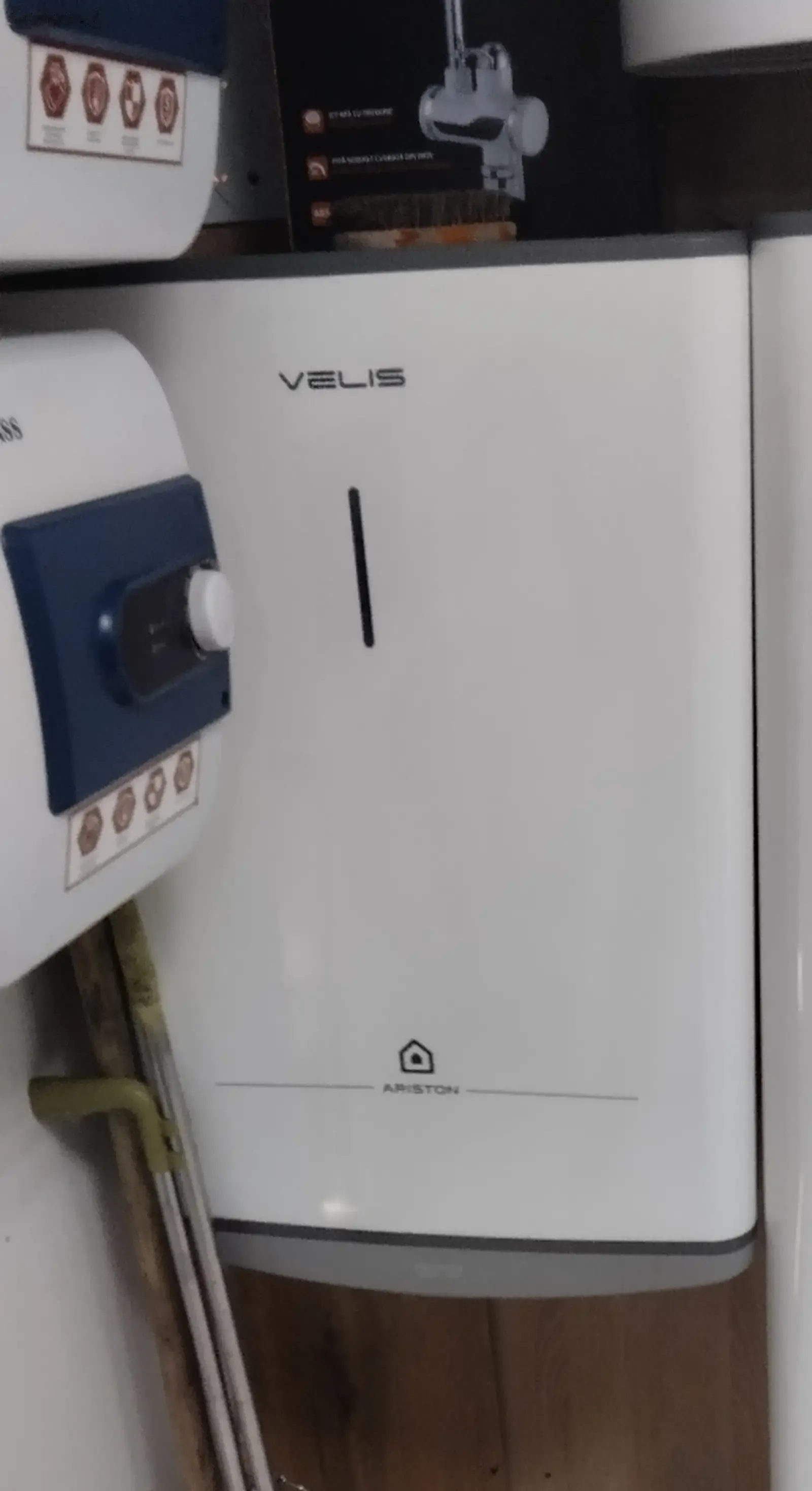 Водонагреватель Ariston 50л