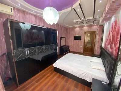 2-комн. квартира, 6 этаж, 85м², Шохмансур, ру ба руи МГУ
