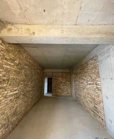 2-комн. квартира, 3 этаж, 81 м², Сино