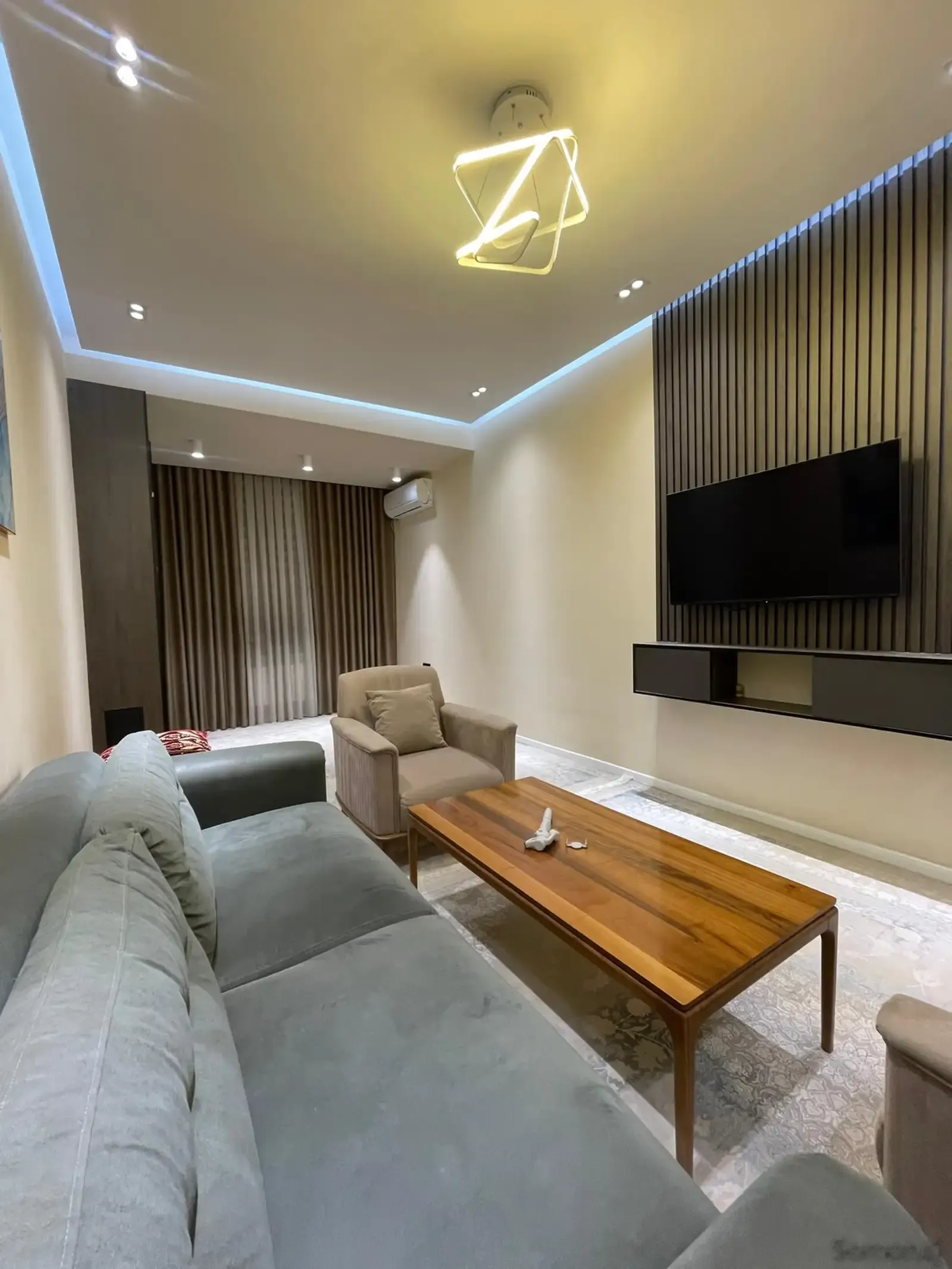 2-комн. квартира, 5 этаж, 60 м², Проспект Рудаки, сзади Ориенбанка