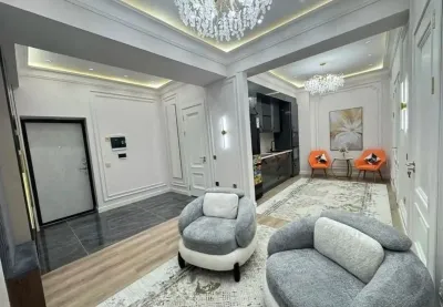 2-комн. квартира, 3 этаж, 70 м², Сомони Славянски