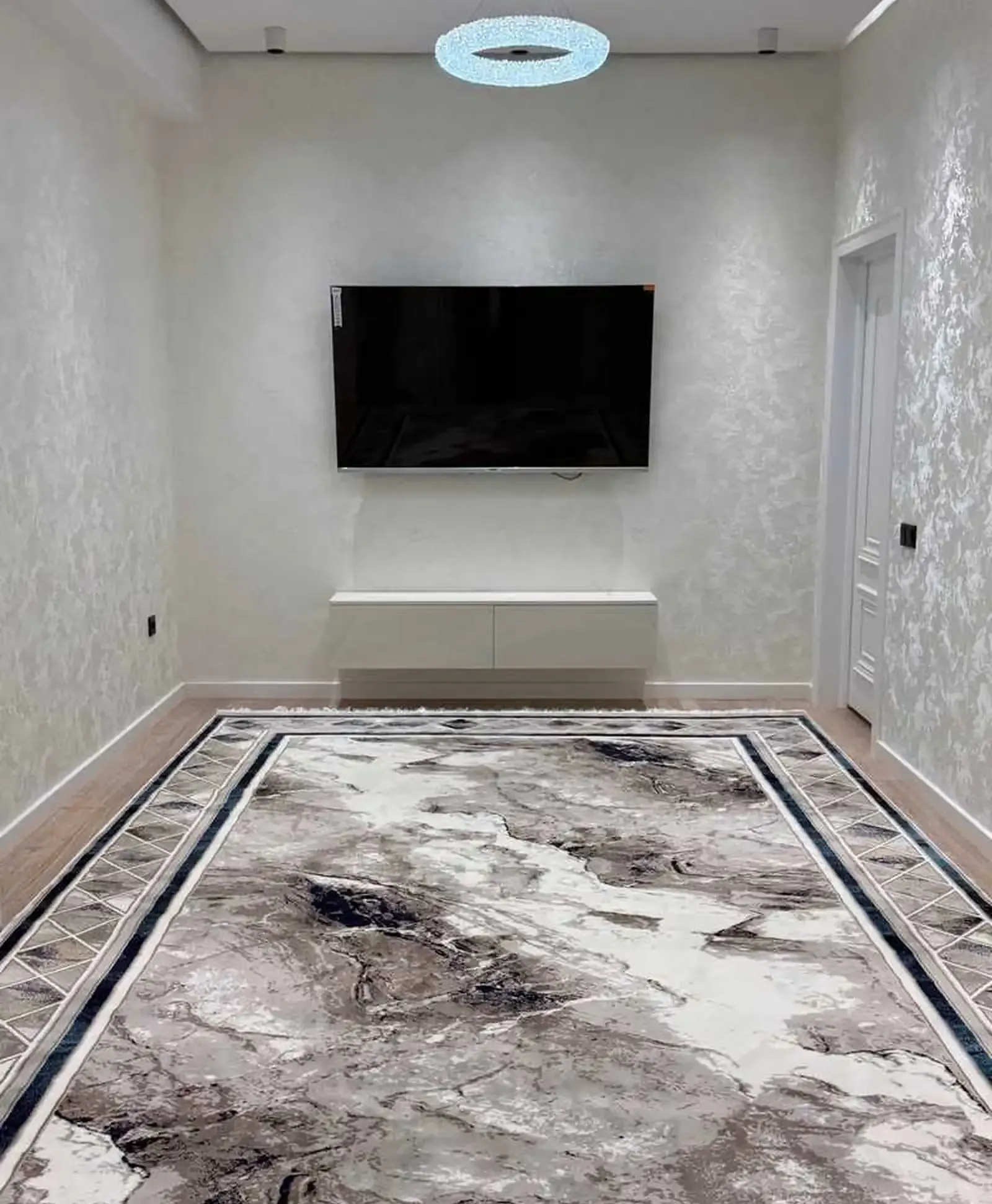2-комн. квартира, 15 этаж, 85м², 82 мкр