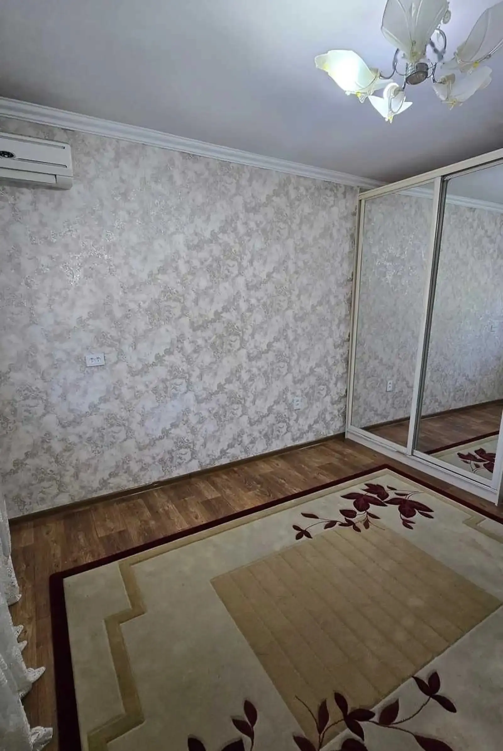 3-комн. квартира, 3 этаж, 57м², 84 мкр