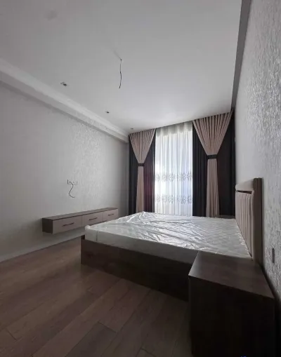 3-комн. квартира, 10 этаж, 92 м², Сино, 104 мкр