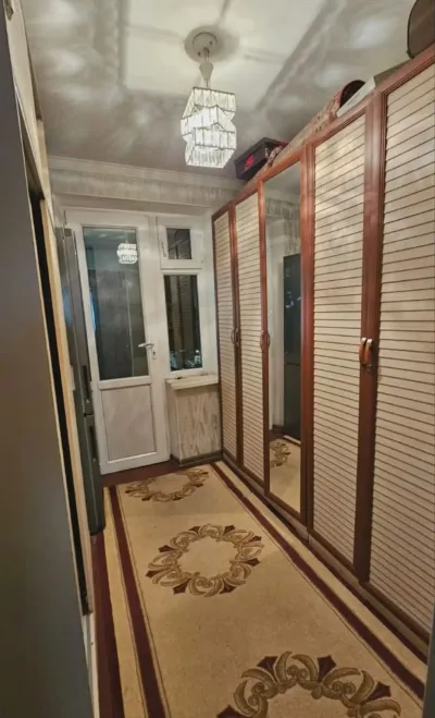 3-комн. квартира, 1 этаж, 60м², Фирдавси