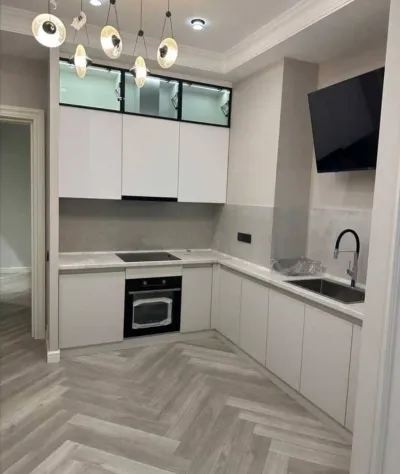 3-комн. квартира, 3 этаж, 96 м², И. Сомони