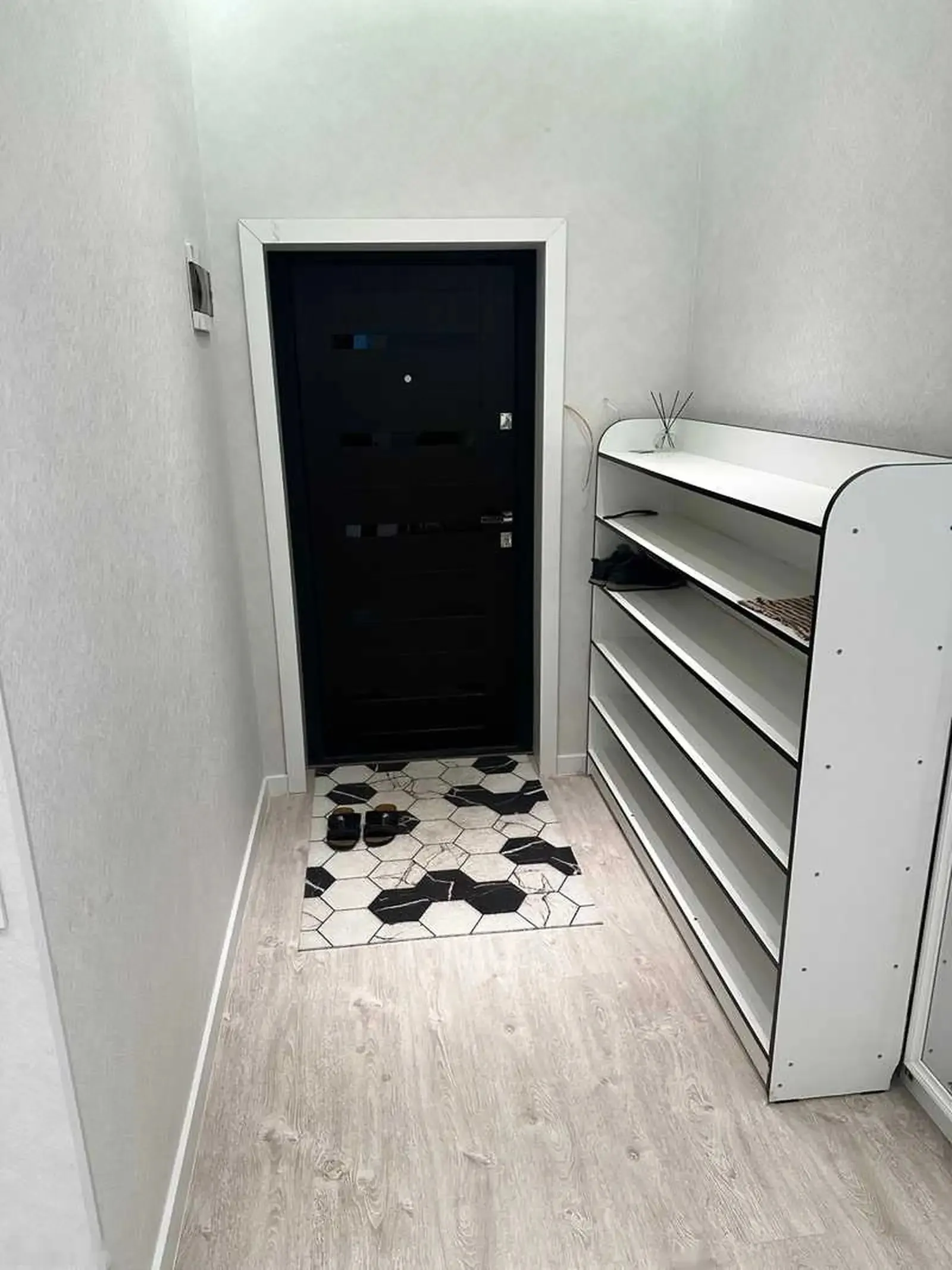 2-комн. квартира, 9 этаж, 80м², Садбарг доми Ватан