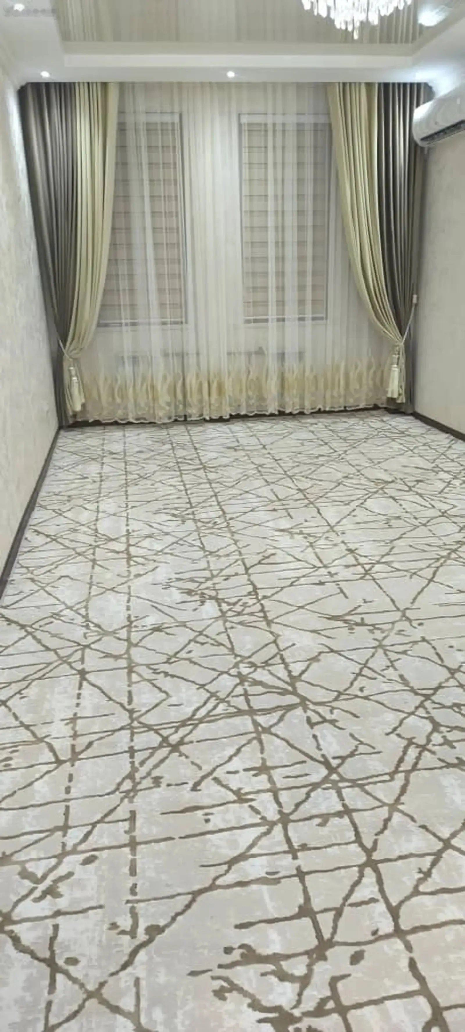2-комн. квартира, 13 этаж, 70м², Мардон