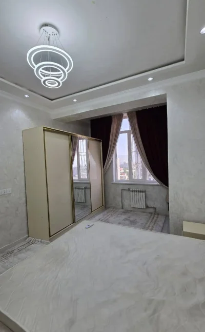 3-комн. квартира, 16 этаж, 88 м², Фирдавси Маладёжни