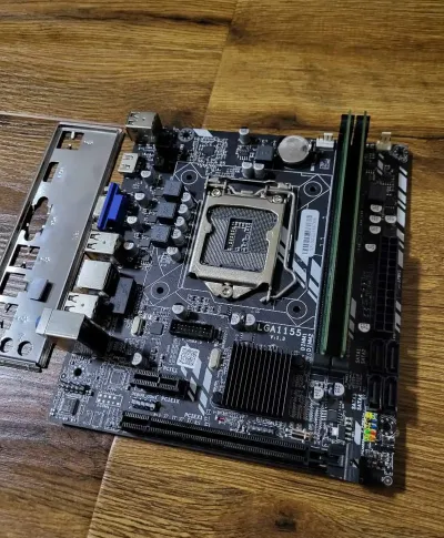 Материнская плата H61 / socket 1155