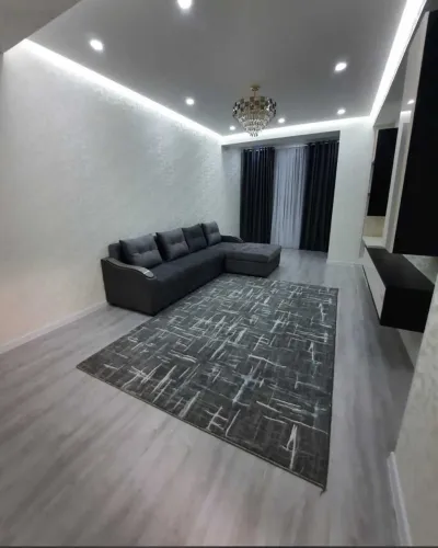 2-комн. квартира, 8 этаж, 90м², Дом печать