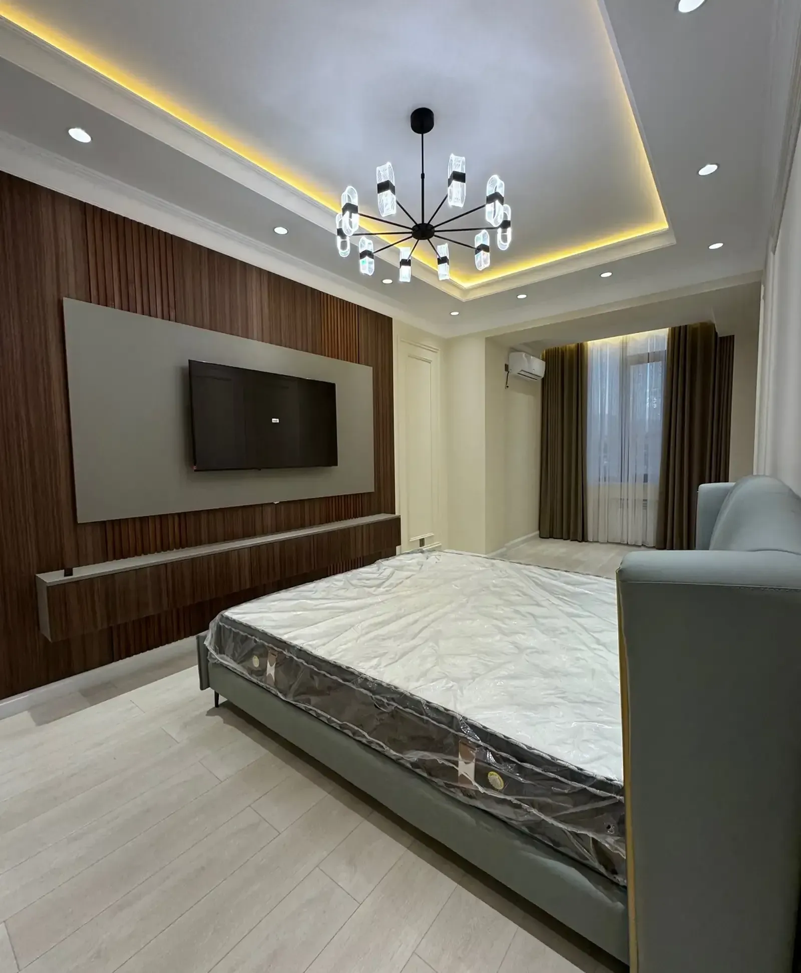 2-комн. квартира, 8 этаж, 95м², Шохмансур/Созидание