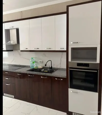 3-комн. квартира, 5 этаж, 145м², Сомони
