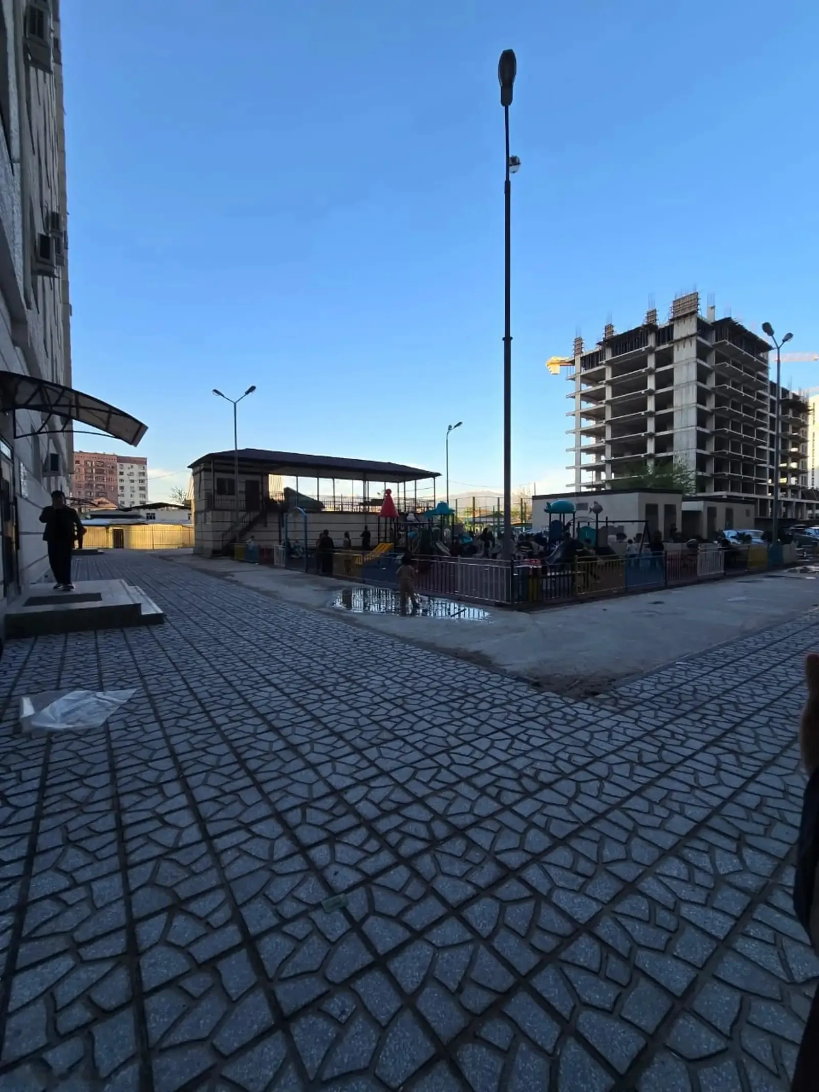 3-комн. квартира, 3 этаж, 80м², Фирдавси