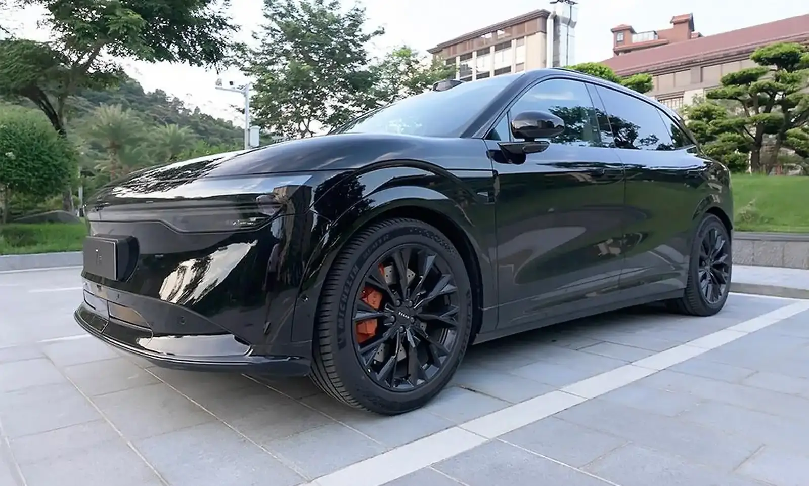 Zeekr 7X,