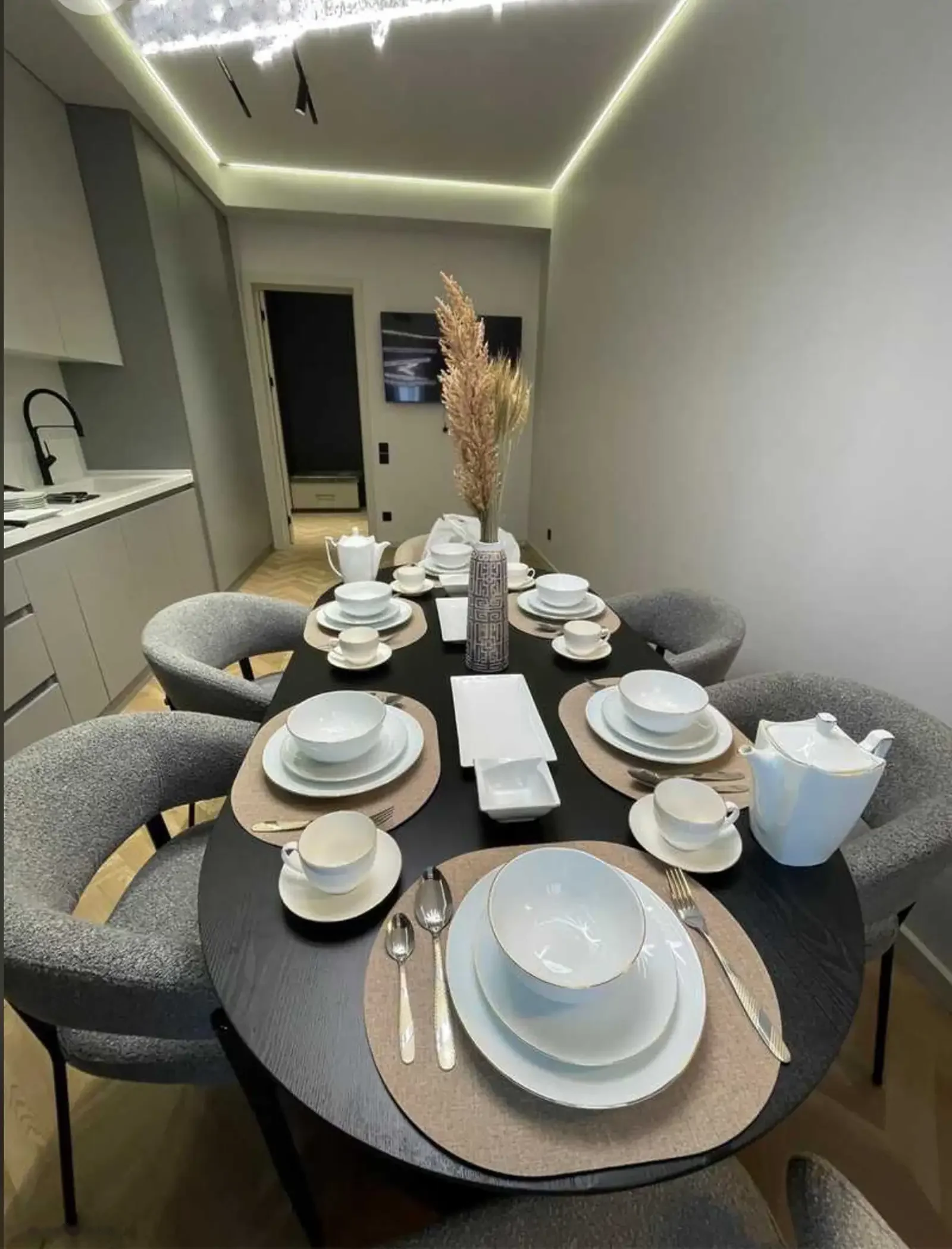 2-комн. квартира, 10 этаж, 100м², Славянский