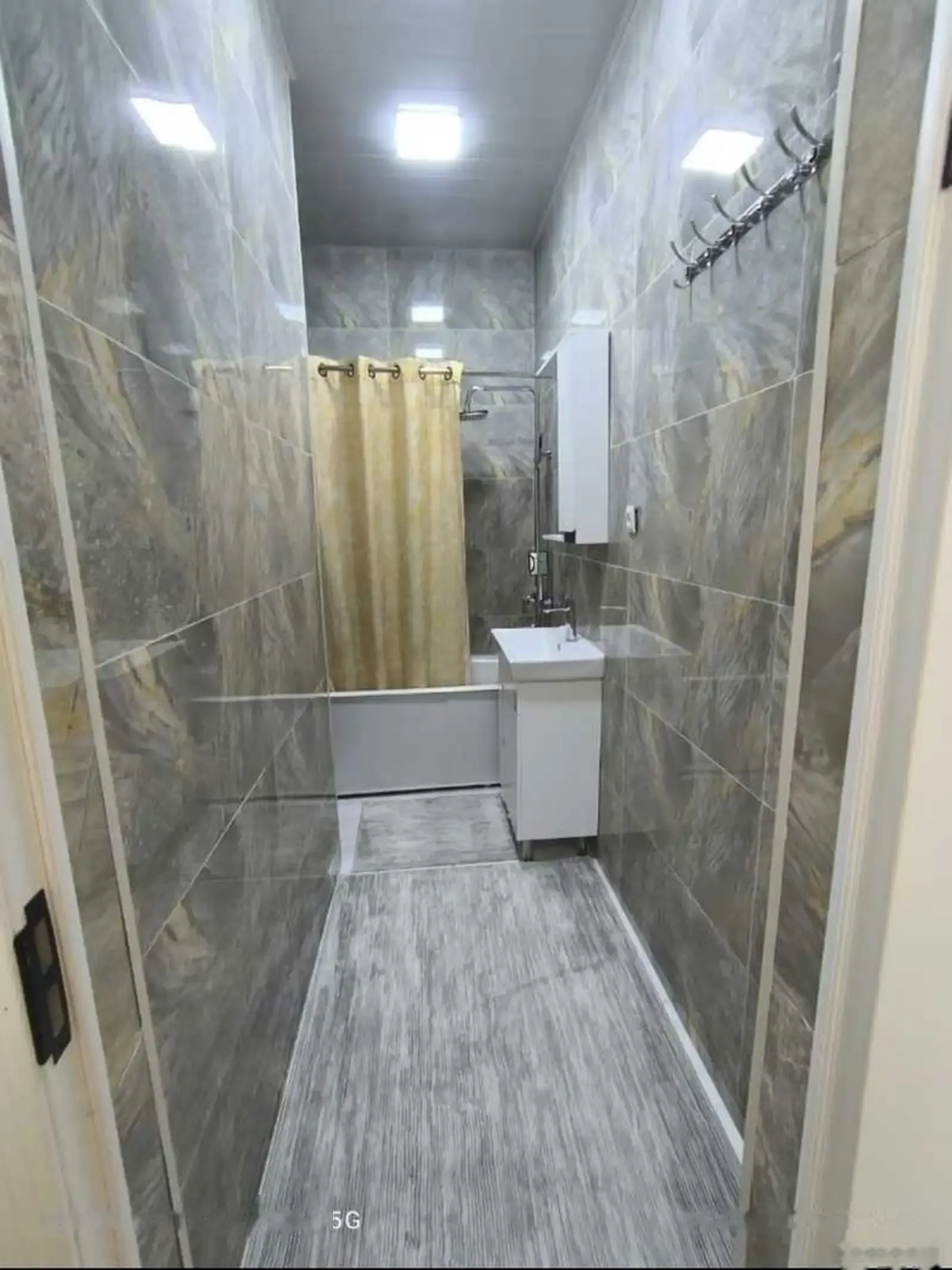 3-комн. квартира, 13 этаж, 67м², Славянский