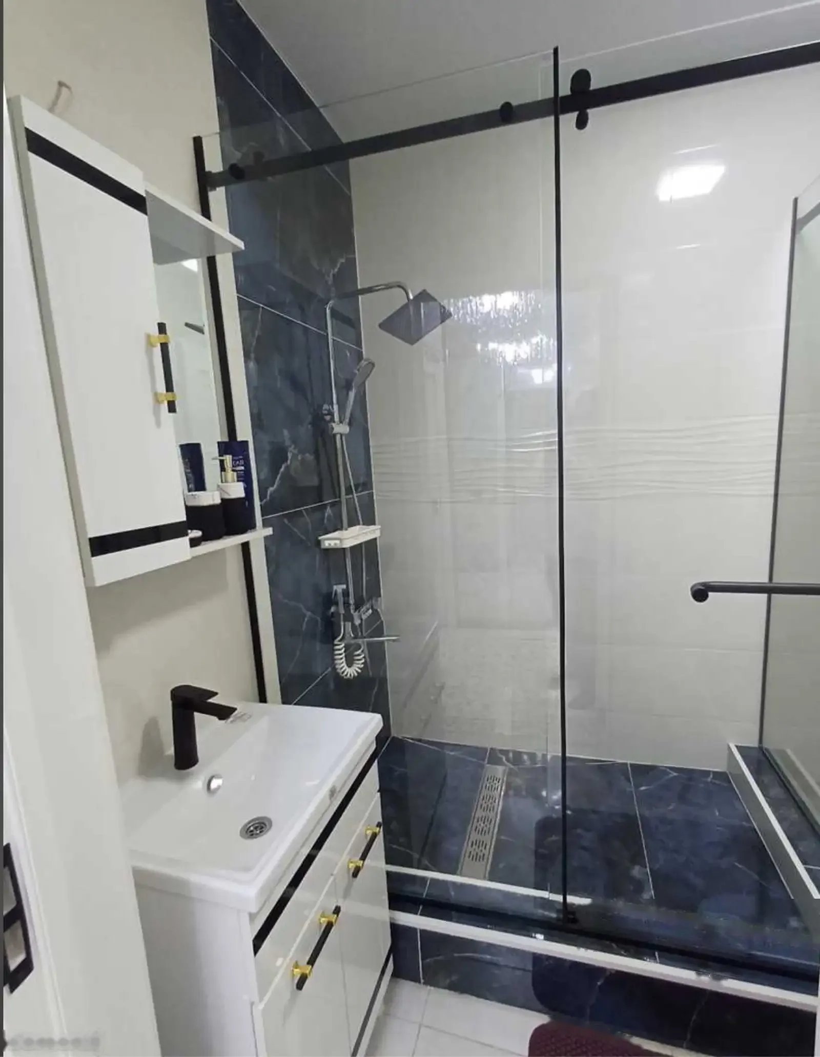 3-комн. квартира, 12 этаж, 80м², 82-мкр