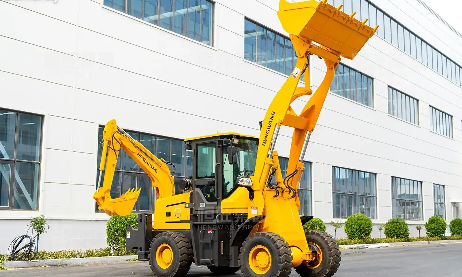 Экскаватор погрузчик HW 15-