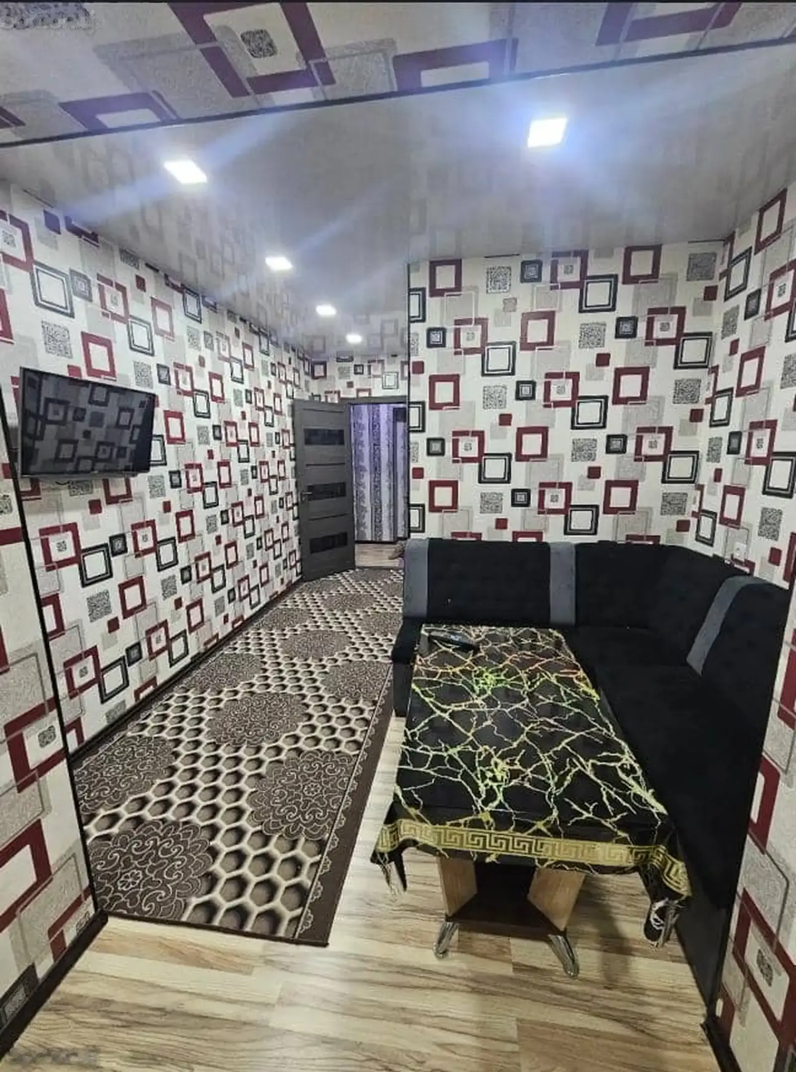 1-комн. квартира, Цокольный этаж, 50 м², 19 микрорайон