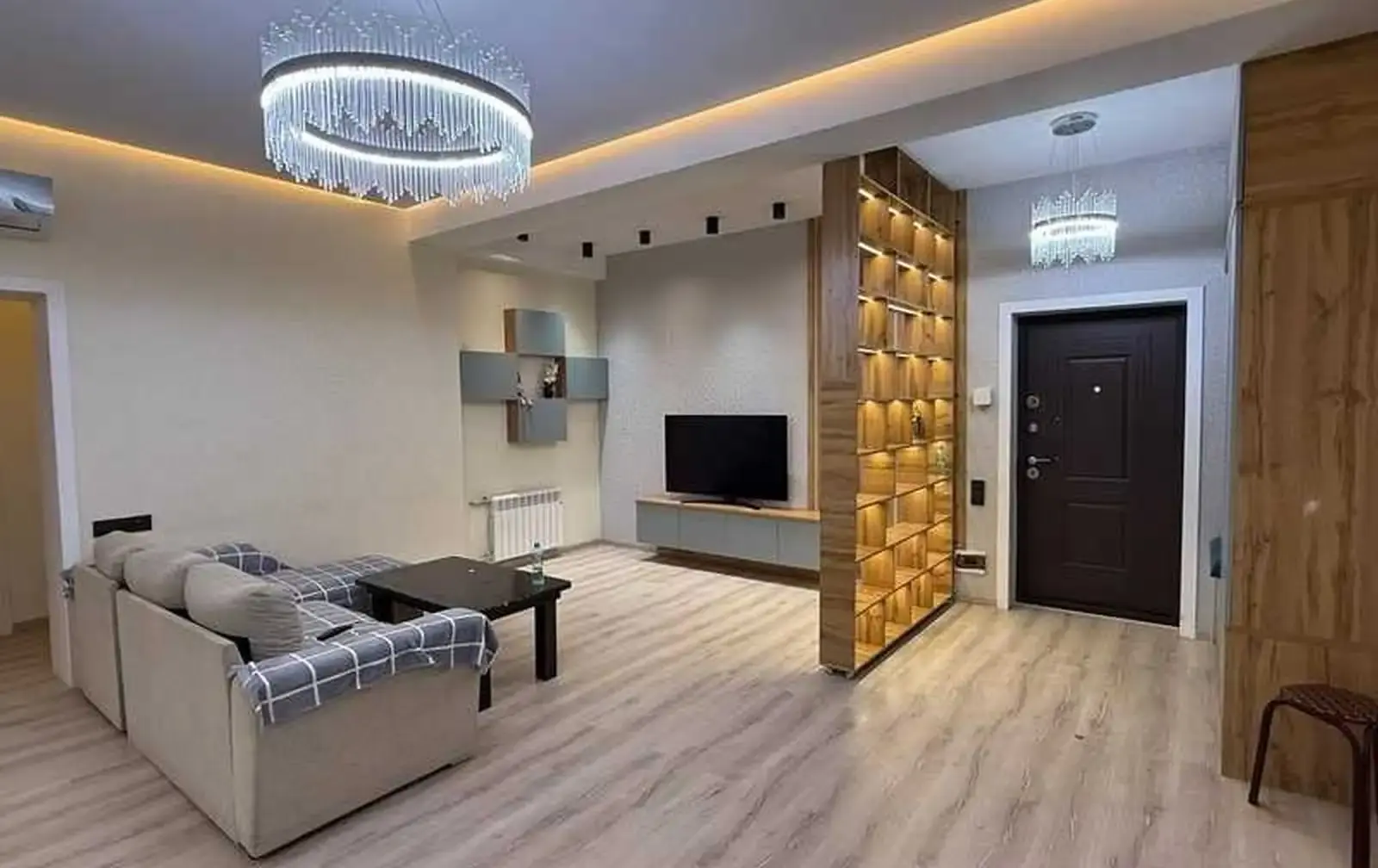 3-комн. квартира, 8 этаж, 105м², Стадион Спартак Роддом -1