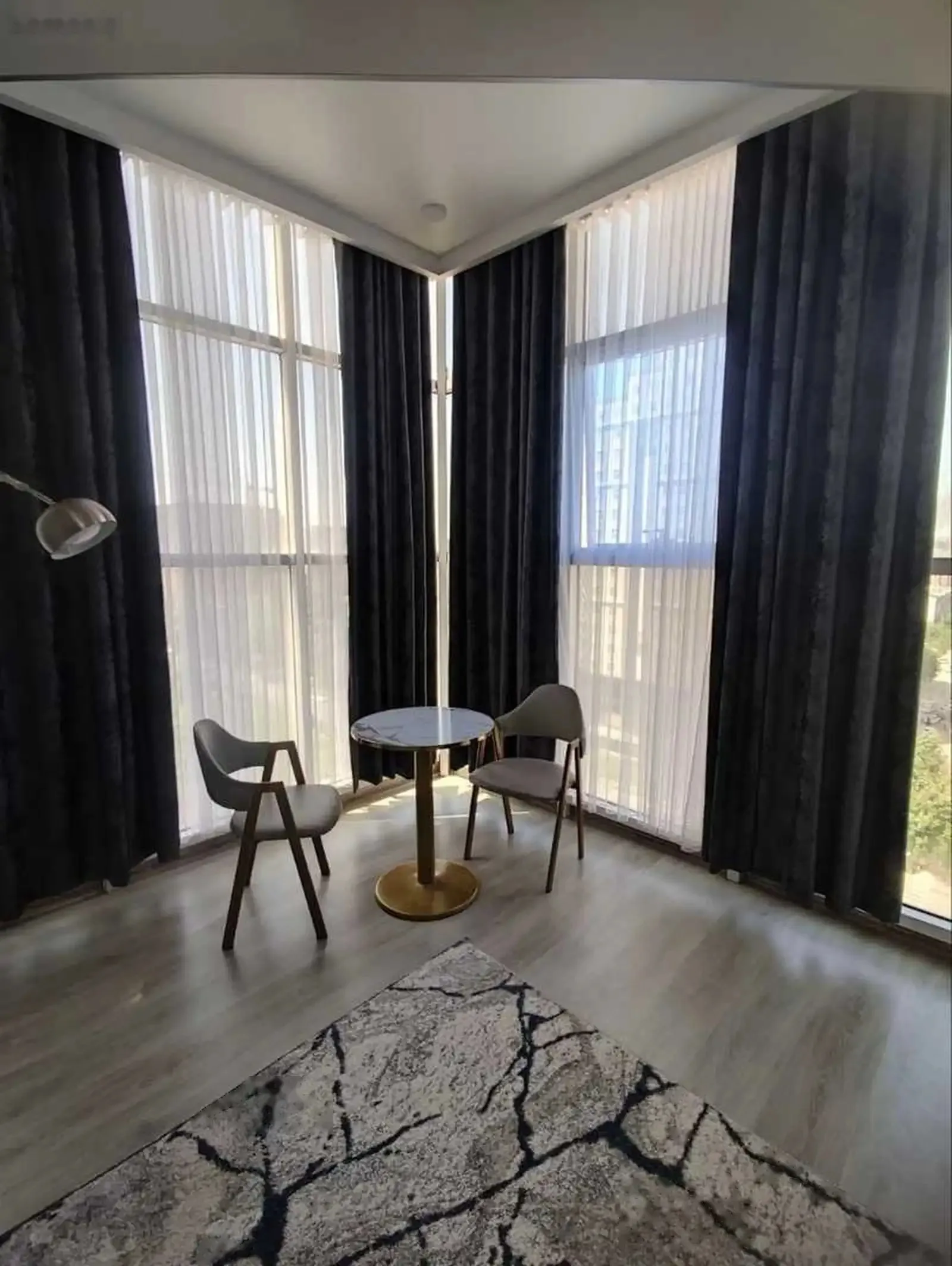 3-комн. квартира, 10 этаж, 120м², Молодёжный