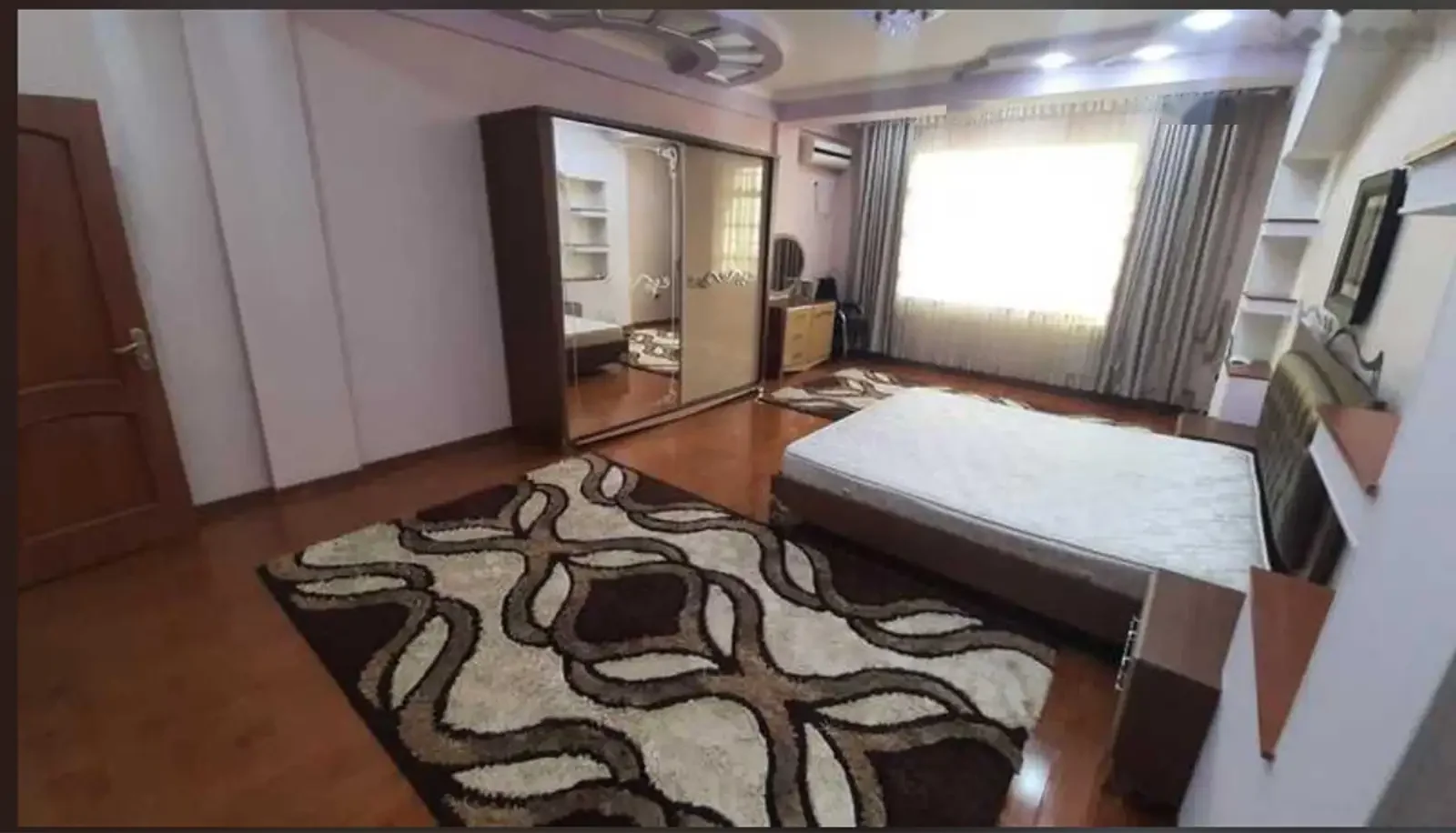 3-комн. квартира, 9 этаж, 150м², И.Сомони