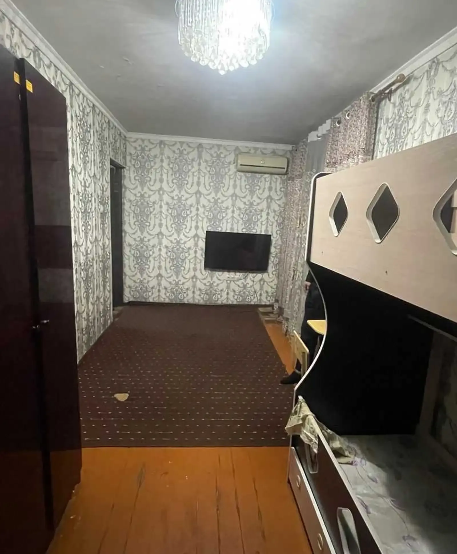 2-комн. квартира, 3 этаж, 55м², Фирдавси