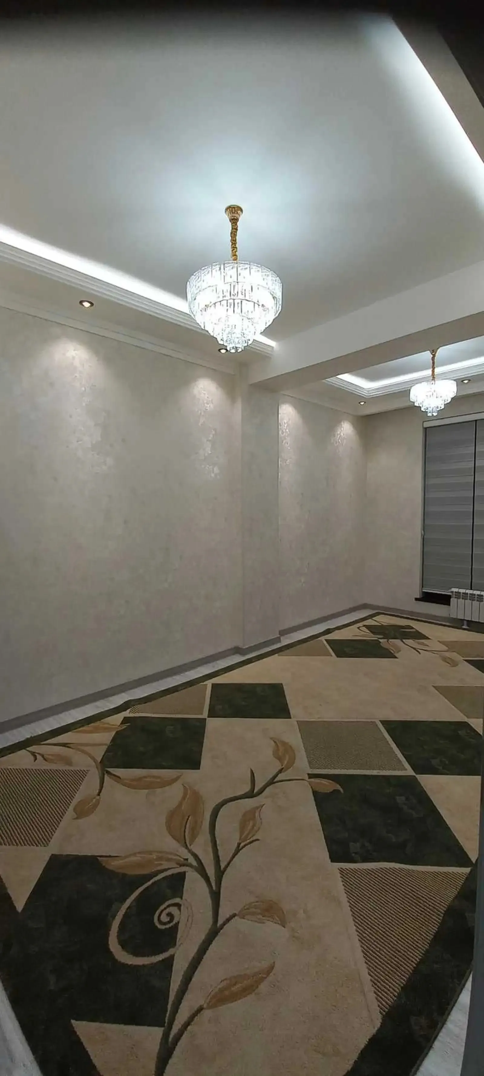 2-комн. квартира, 5 этаж, 65м², Цирк, пеши садик